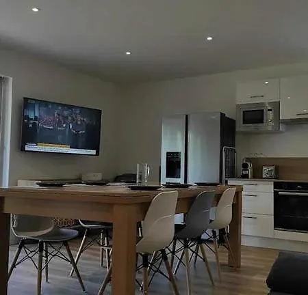 Lelexine Apartment